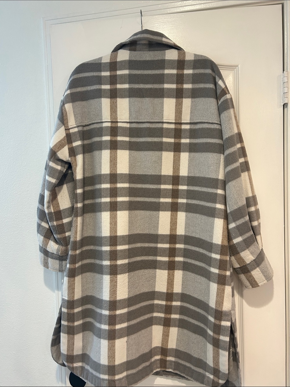 Banana Republic Gray, White & Brown Plaid Utility Jacket - Picture 6 of 10